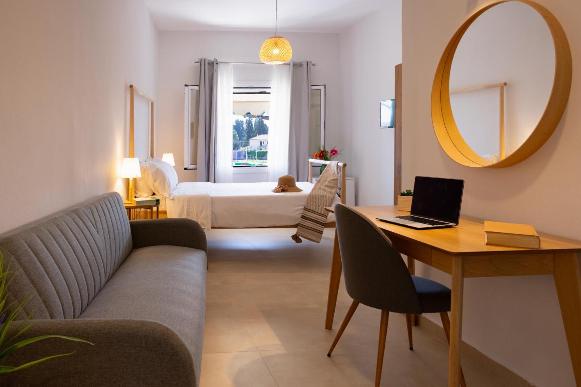 Hotel Bretagne 2*